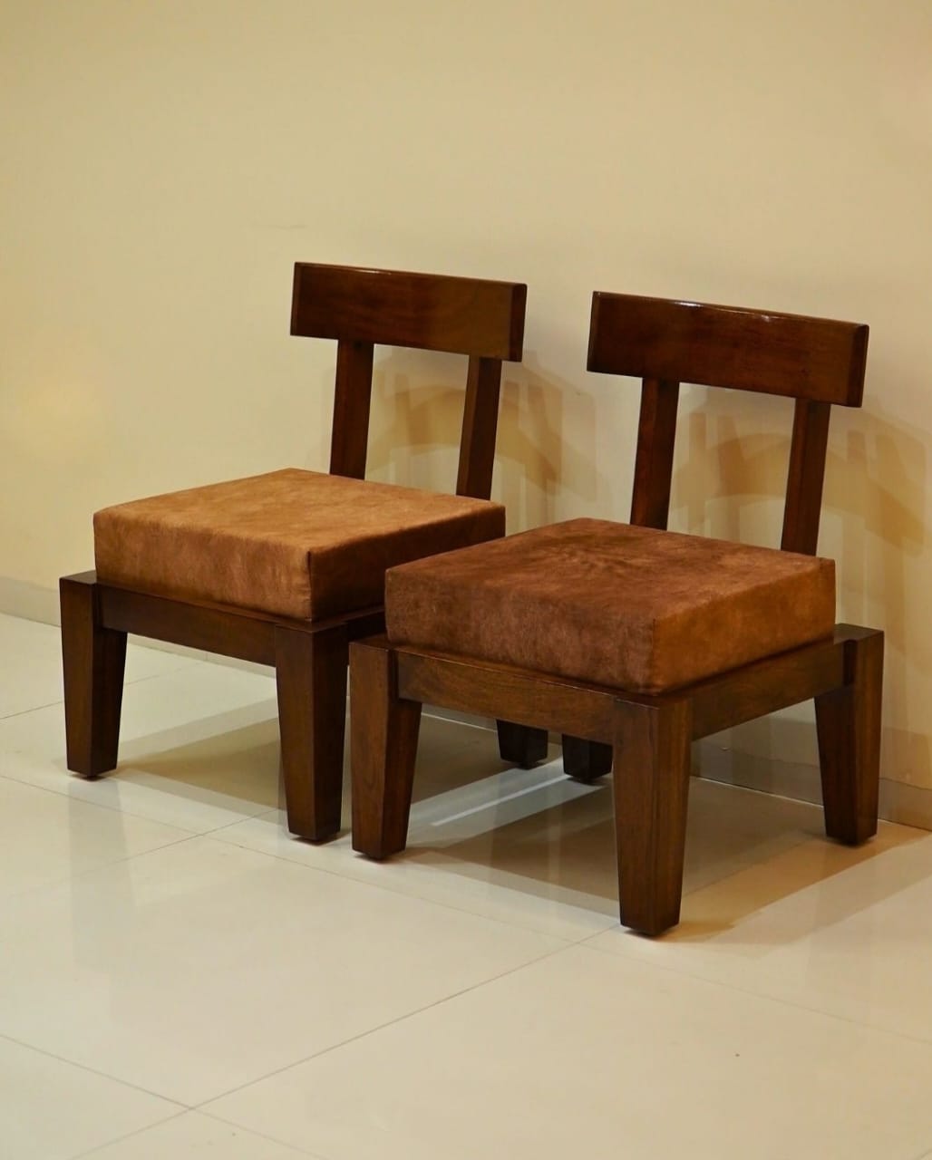 wooden slipper chair styled interior